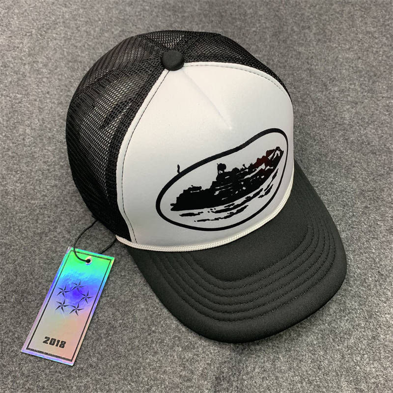 Corteiz Caps Crtz Alcatraz Trucker Hat Side 5 Star