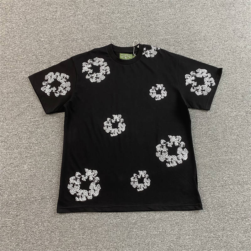 Denim Tears Cotton Wreath Foaming T Shirt and Shorts