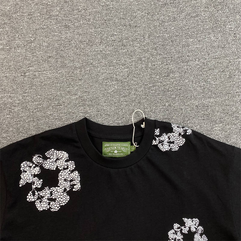 Denim Tears Cotton Wreath Foaming T Shirt and Shorts