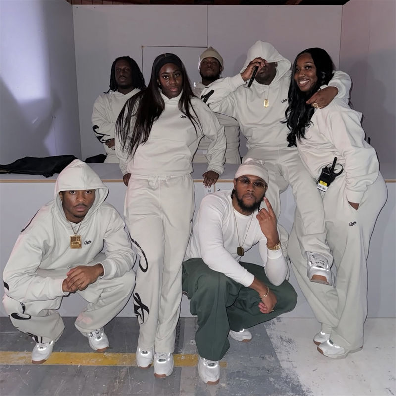 Corteiz Woosh Hoodie and Open Hem Sweatpants Bone Wearing Effect