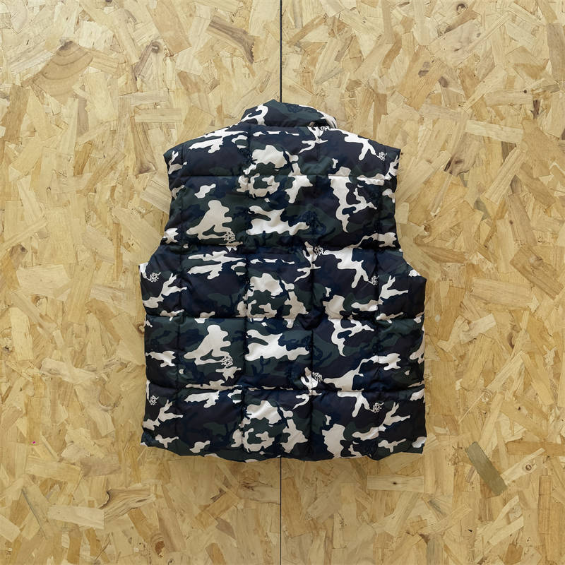 Mertra Reversible Puffer Vest