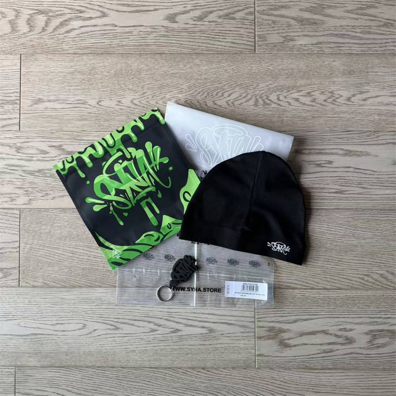 Syna Seamless Hat