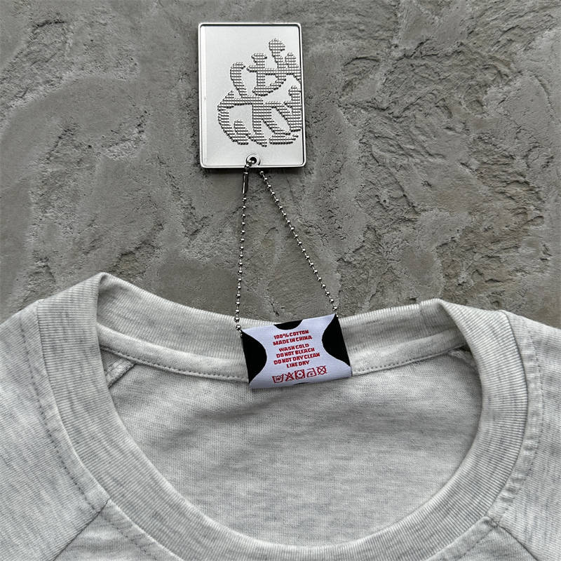 Mertra Insert Embroidery Tee