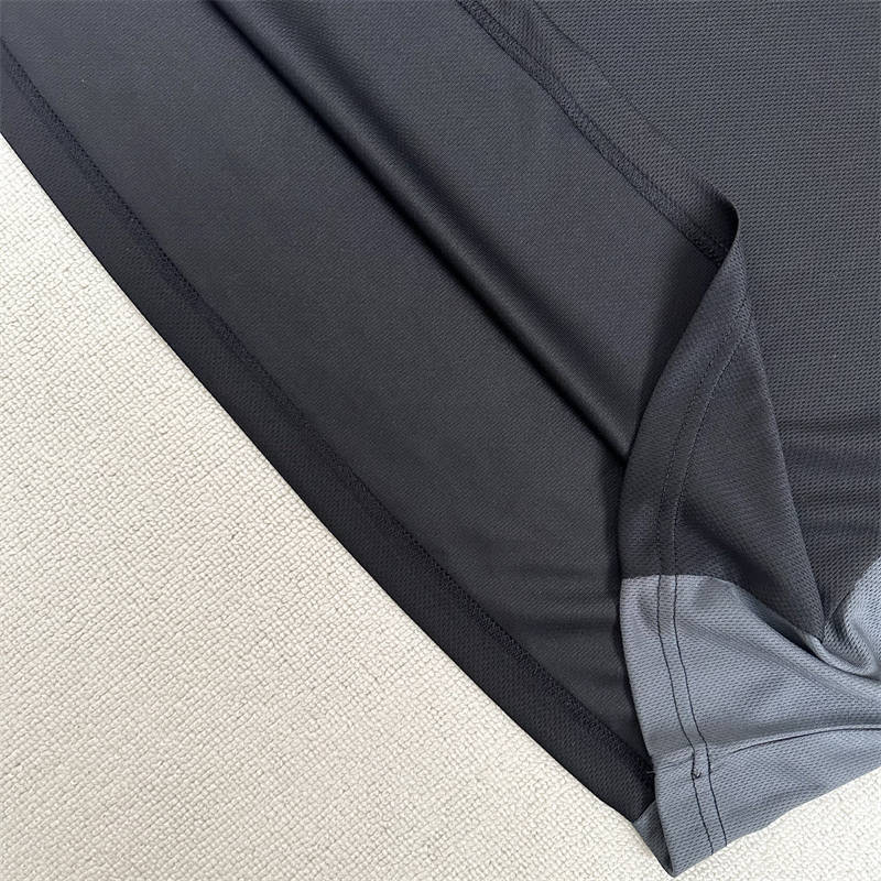 Mertra Pulse Tee and Shorts