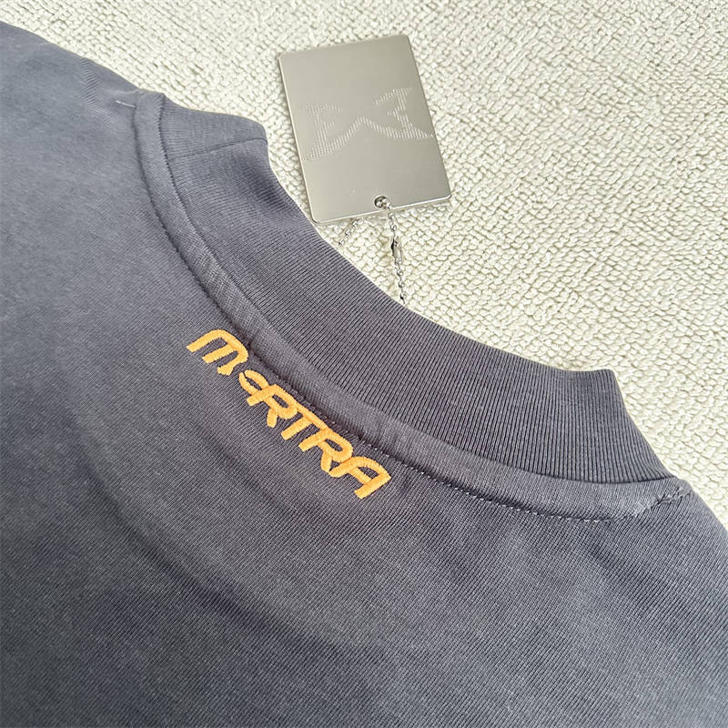 Mertra Cracked Tee