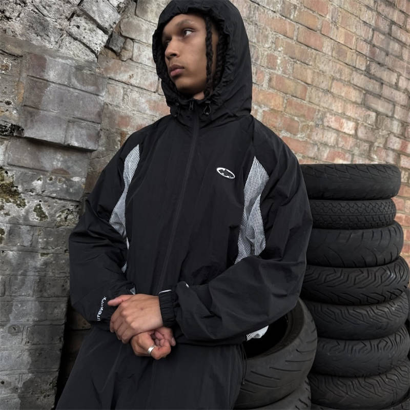 Corteiz Spring Jacket V2 Black Wearing Effect