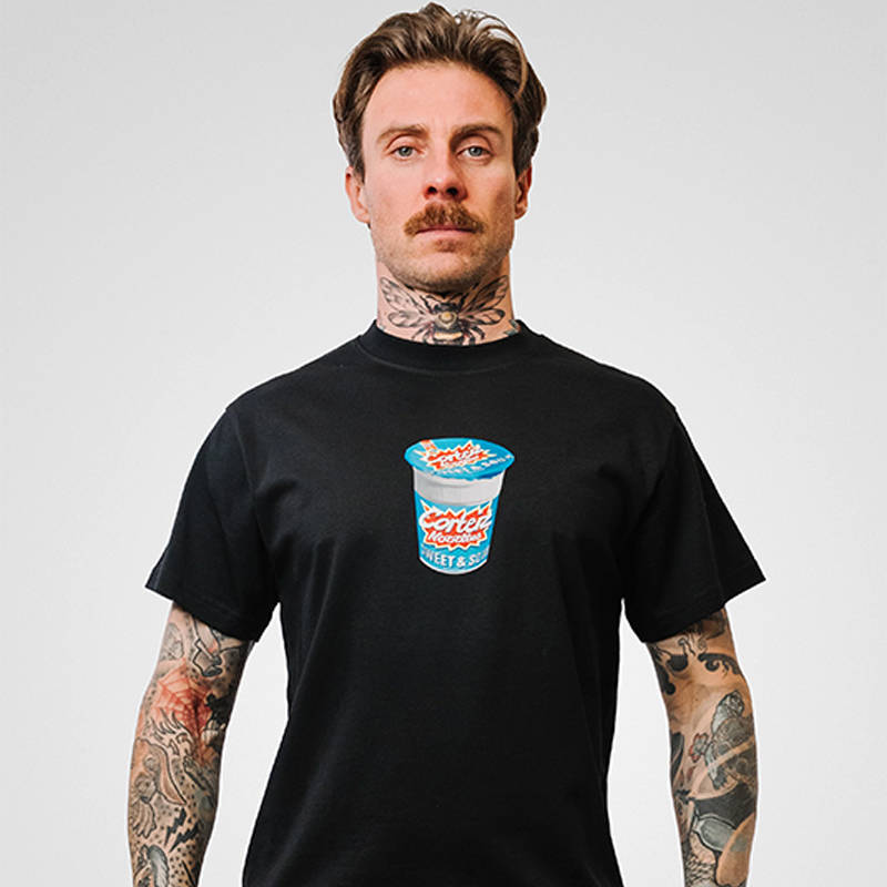 Corteiz Noodle Tee Black Wearing Effect