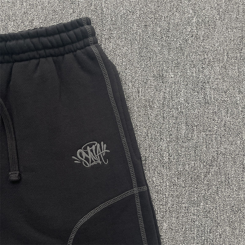 Syna World Energy Crewneck and Shorts