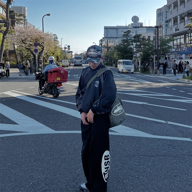 Corteiz Island Puff Print Trucker Hat Woodland Camo Wearing Effect