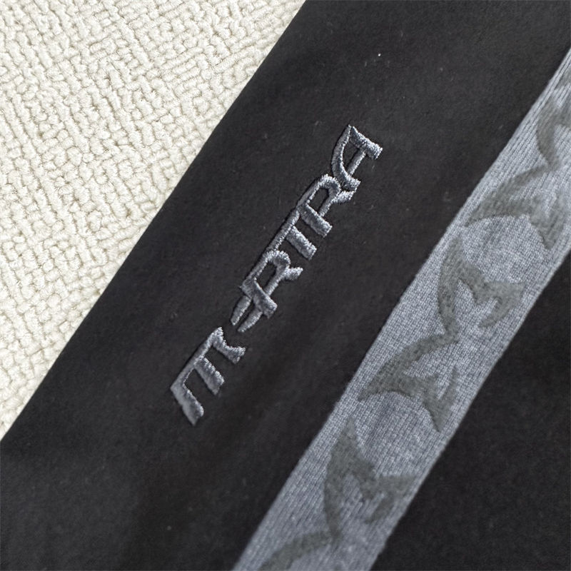 Mertra Seam Tape Shell Jacket