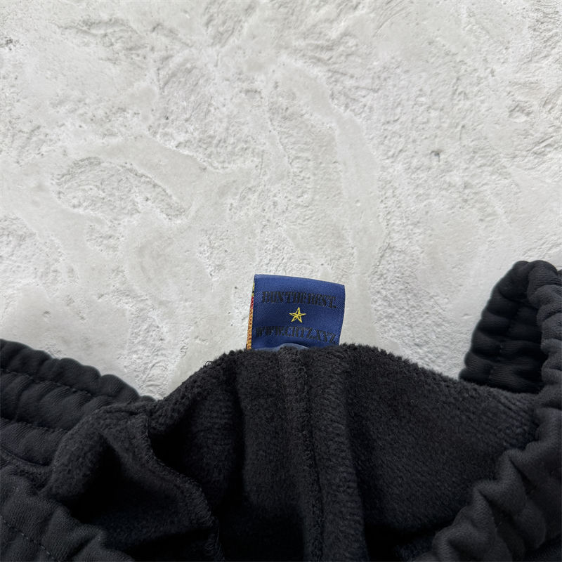 Corteiz Mini Island Zip Hoodie and Sweatpant