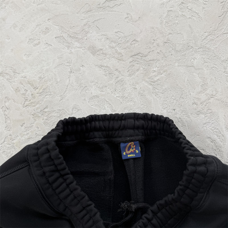 Corteiz Mini Island Zip Hoodie and Sweatpant