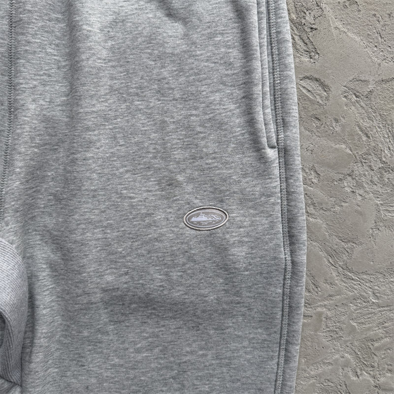 Corteiz Mini Island Zip Hoodie and Sweatpant