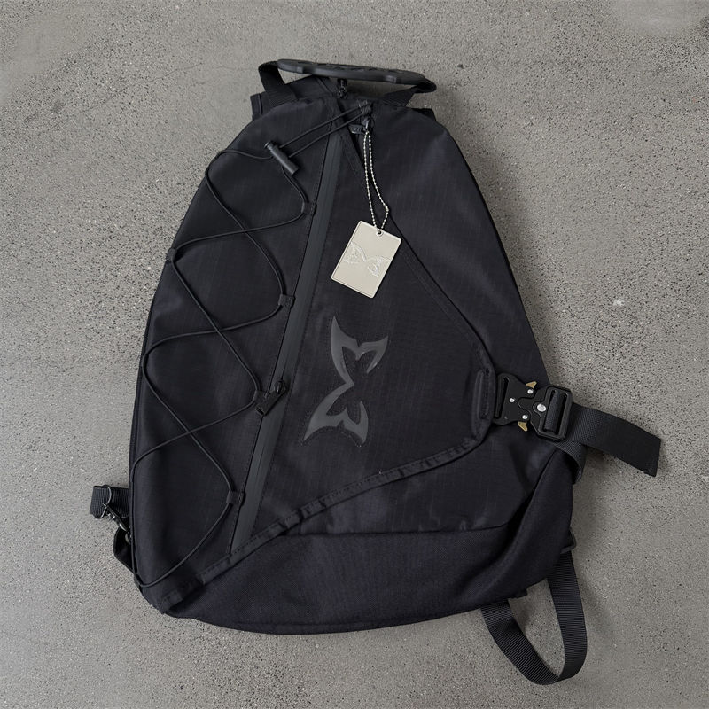 Mertra Transforma Bag