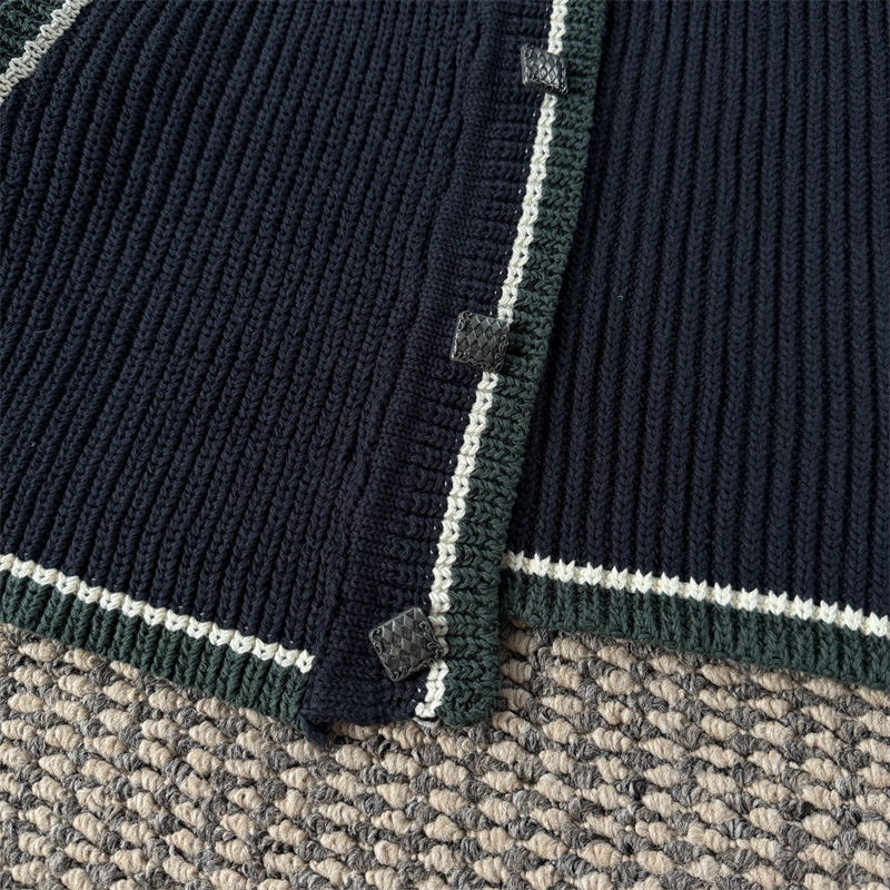 Derschutze Gallery Polo Cardigan