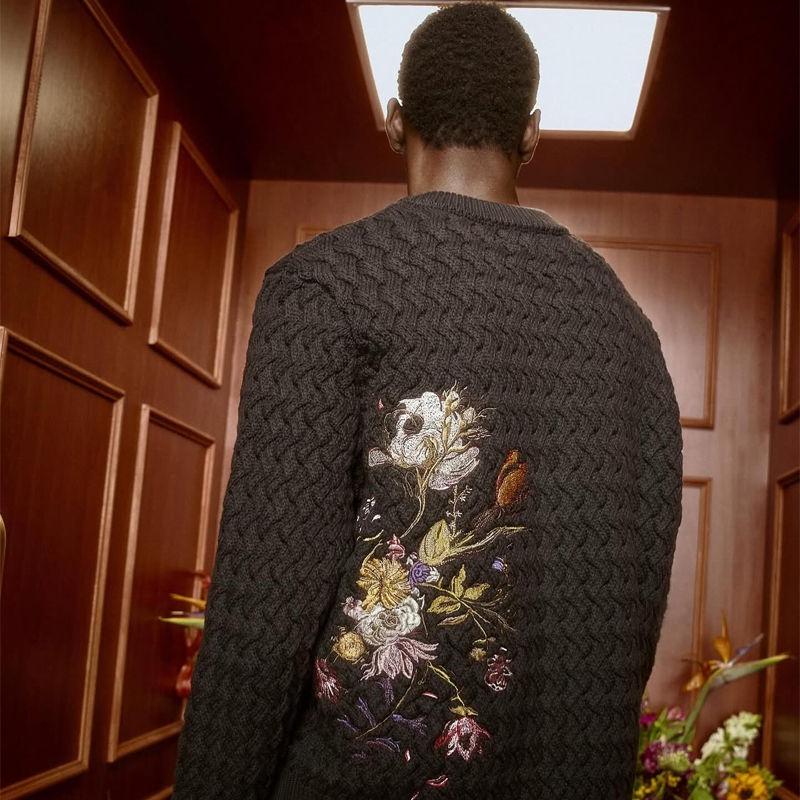 Derschutze Garden of Eden Cardigan Anthracite Wearing Effect