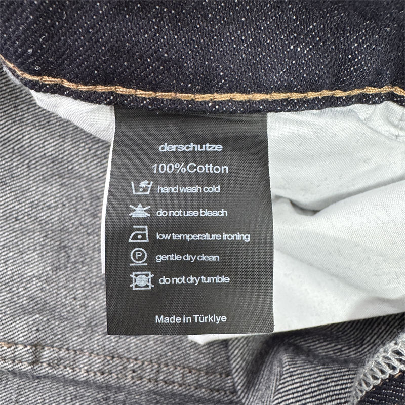 Derschutze On Air Raw Shorts