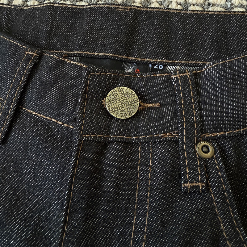 Derschutze Aziza Black Raw Jorts 01