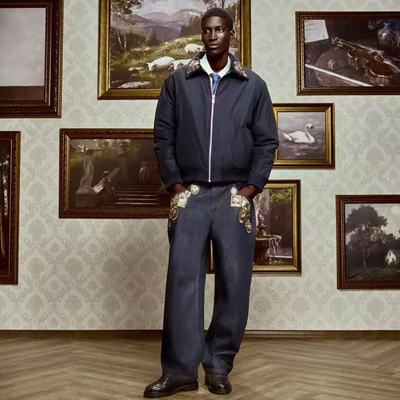 Derschutze Gallery Raw Denim Wearing Effect