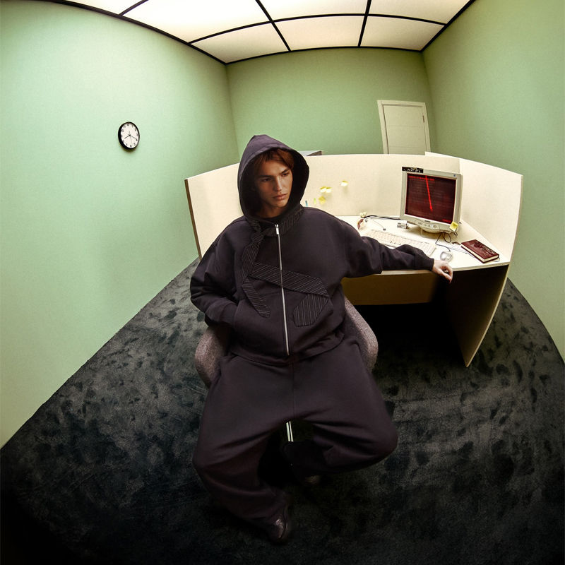 Derschutze Wall Street Zip Up Hoodie Wearing Effect