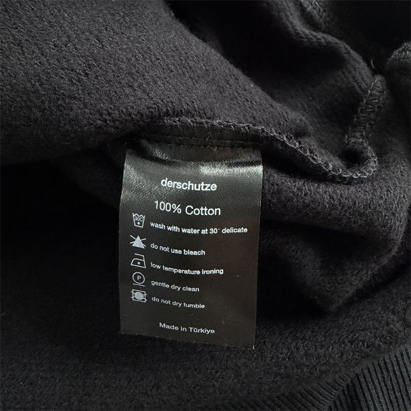 Derschutze Yakuza Hoodie Black 02
