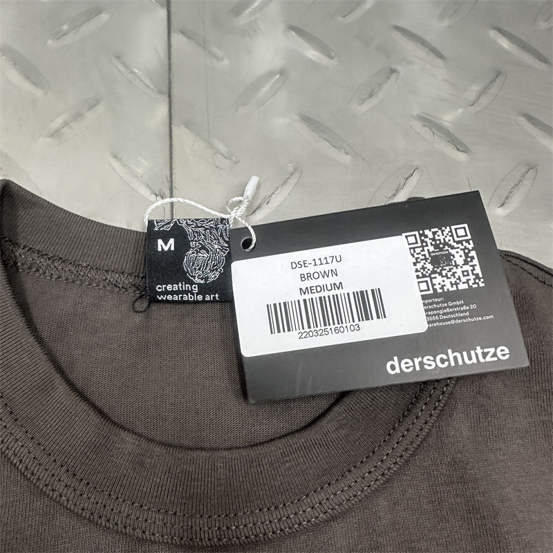 Derschutze Aziza T Shirt
