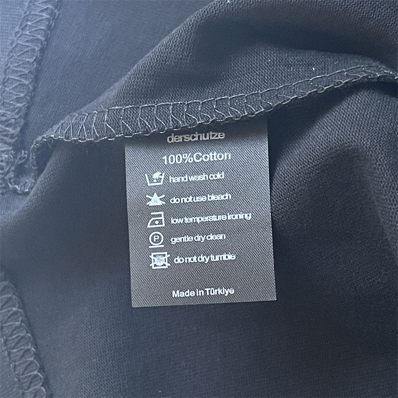 Derschutze Aziza T Shirt