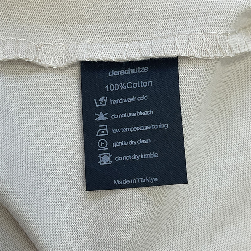 Derschutze Aziza T Shirt