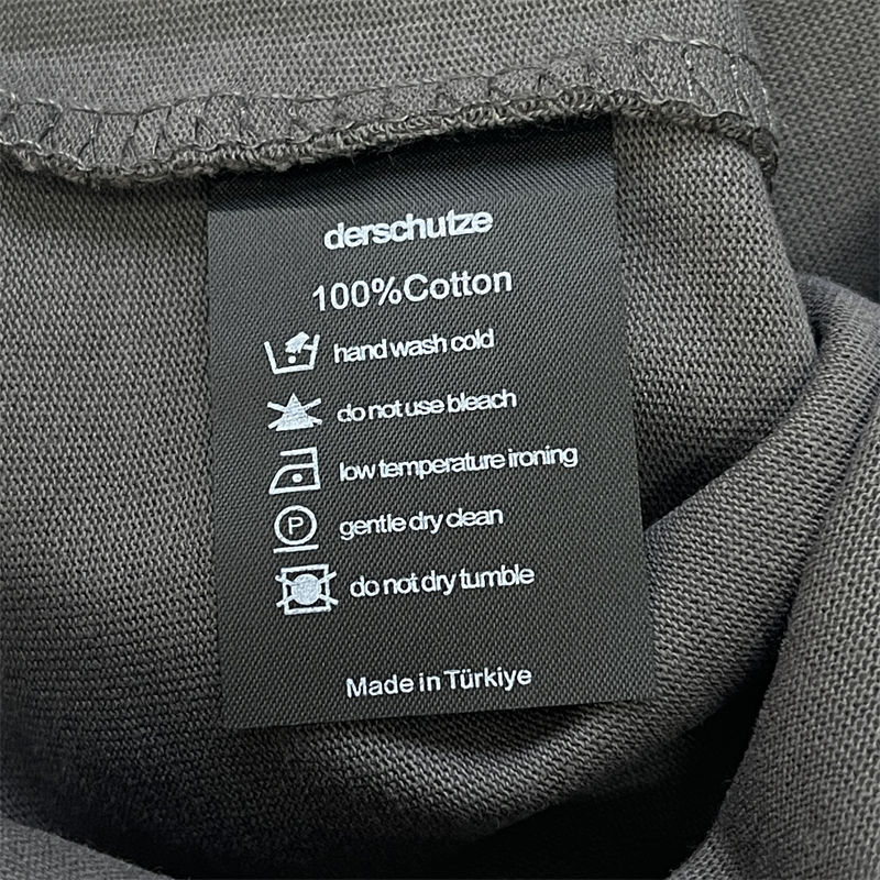 Derschutze Aziza T Shirt