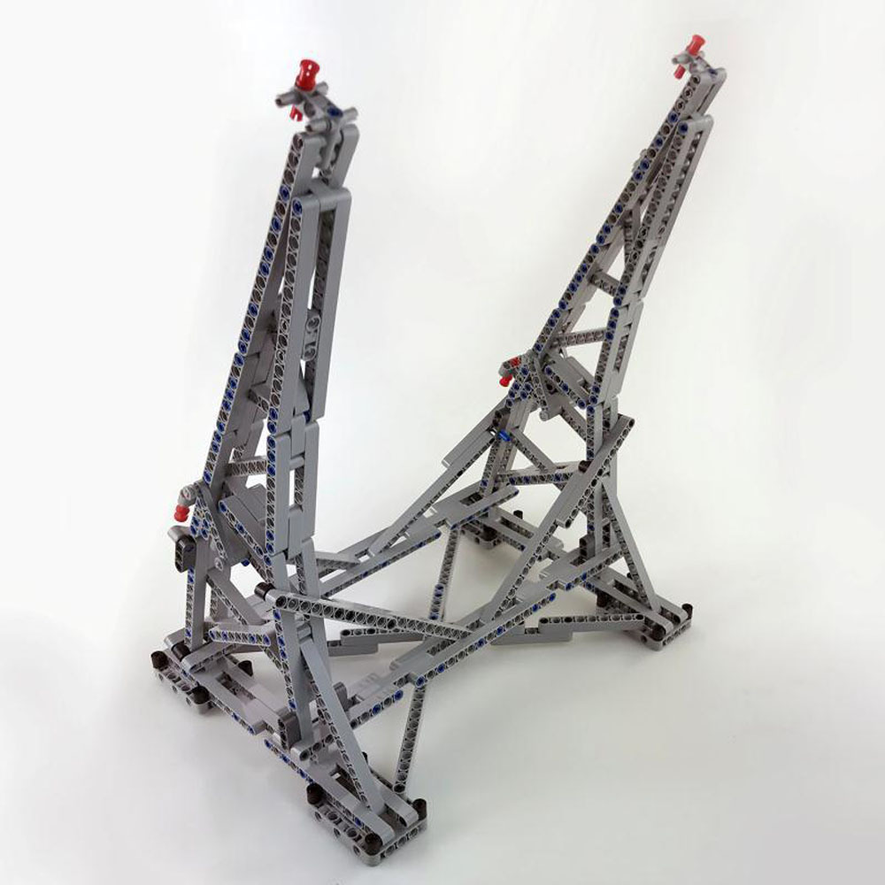 Efferman's Vertical Stand for Millennium Falcon DK5001 407Pcs Moc Model Modular Buildling Blocks Bricks MOC-10219 05132 81055