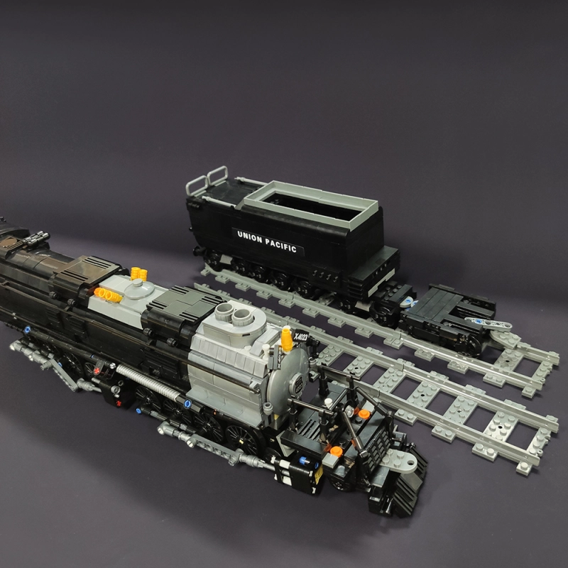 Jiestar Technic The Bigboy Steam Locomotive Train 1608Pcs Moc Model Modular Building Blocks Bricks Toys 59005
