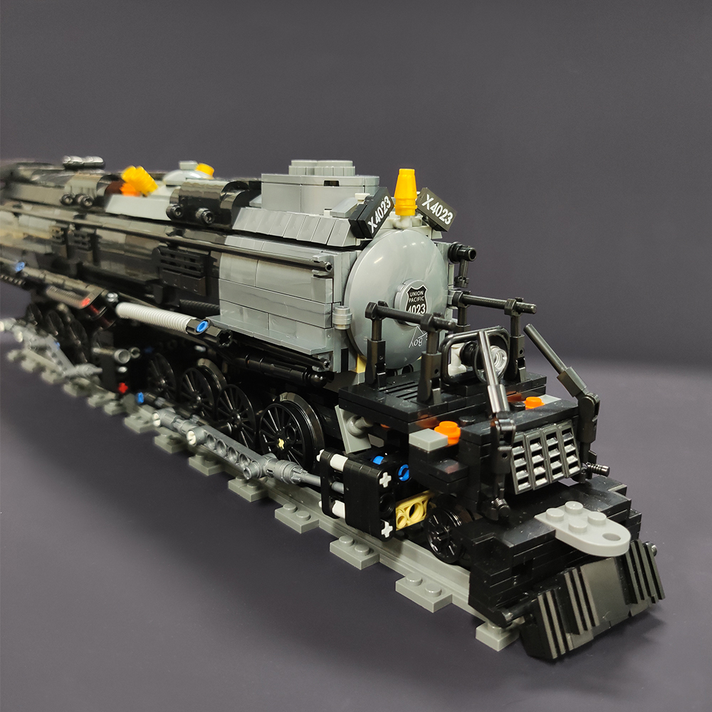 Jiestar Technic The Bigboy Steam Locomotive Train 1608Pcs Moc Model Modular Building Blocks Bricks Toys 59005