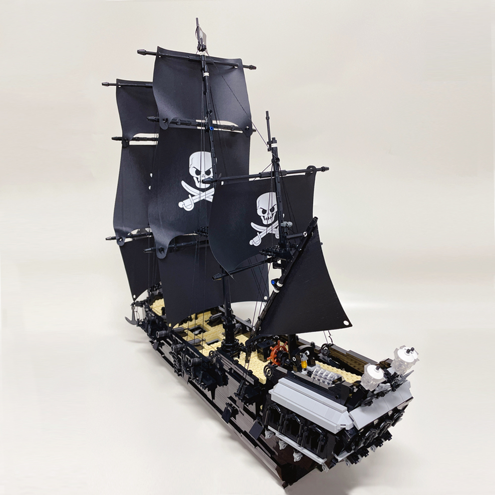 DK Pirates Of The Caribbean The Black Pearl 3423Pcs Moc Model Modular Building Blocks Bricks Toys DK6001