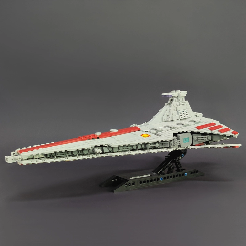Jiestar Star Wars Venator Class Republic Attack Cruiser 960Pcs Moc Model Modular Building Blocks Bricks Toys 67106