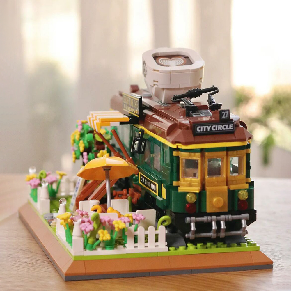 Mini Blocks ZheGao Creator Expert Street View Train Coffee House