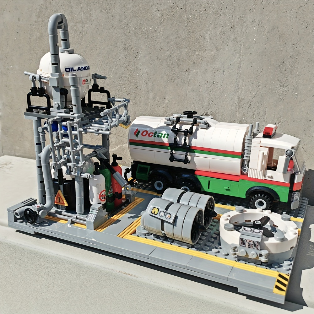 Natural Gas Transportation Station 721pcs Moc Model Modular Building Blocks Bricks Toys JJ9016