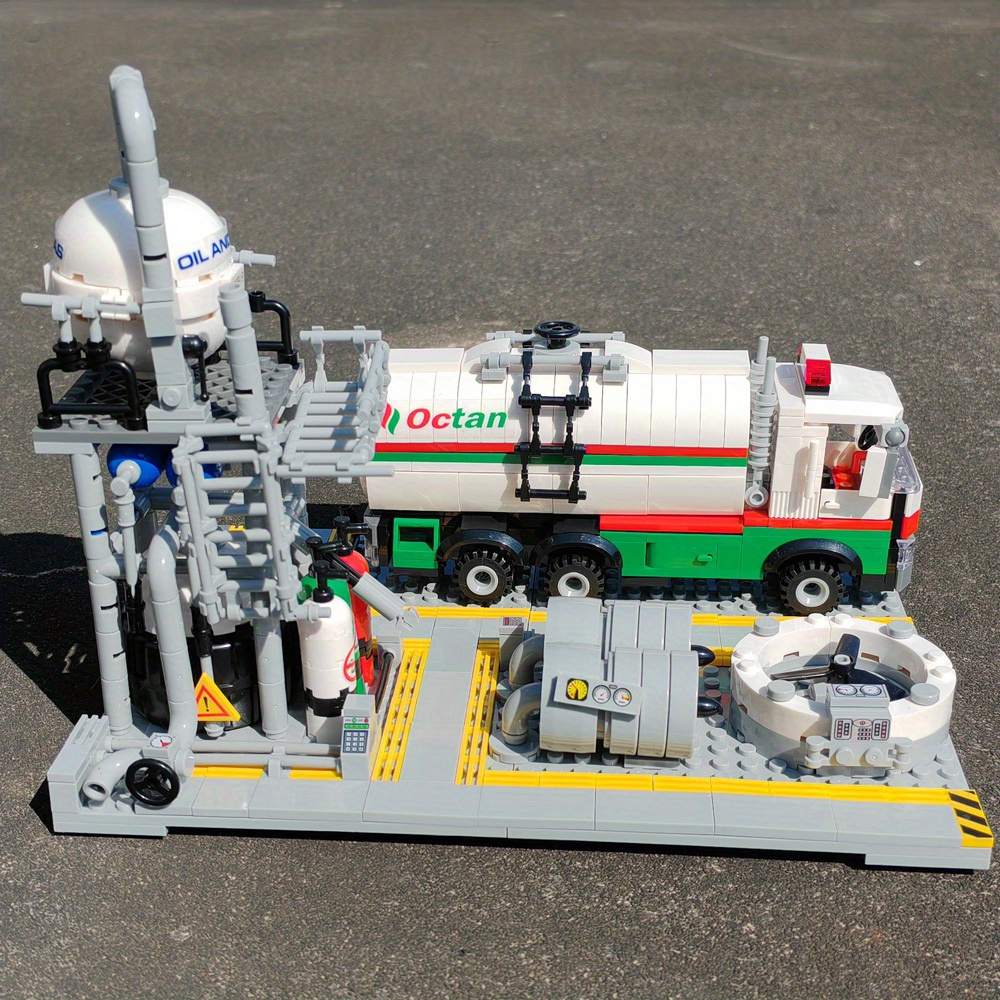 Natural Gas Transportation Station 721pcs Moc Model Modular Building Blocks Bricks Toys JJ9016