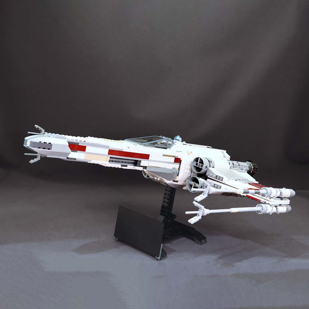 (Ship from USA) Star Wars Serial Red Five X-wing Starfighter 10240 05039 1618Pcs Building Blocks Bricks With Mini Figures