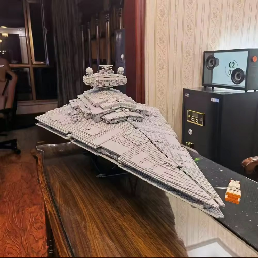 (Ship from USA) Star Wars Serial Imperial Star Destroyer 75252 81098 4784Pcs Building Blocks Bricks With Minifigures