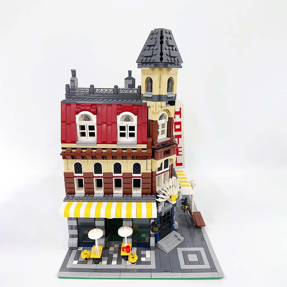 (Ship from USA) Classic Creator Expert City Street View Serial Cafe Corner 10182 2133Pcs Building Blocks Bricks With Minifigures