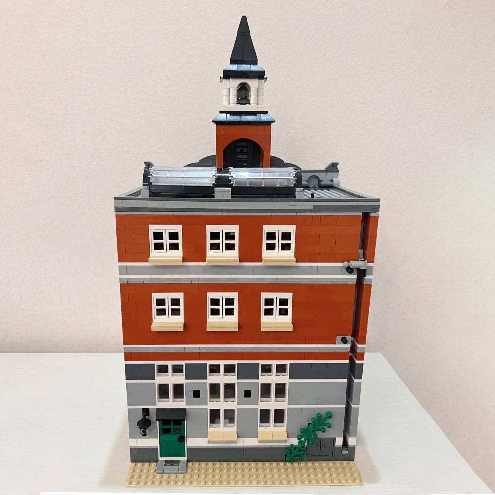 (Ship from USA) Classic Creator Expert City Street View Serial Town Hall 10224 2766Pcs Building Blocks Bricks With Minifigures