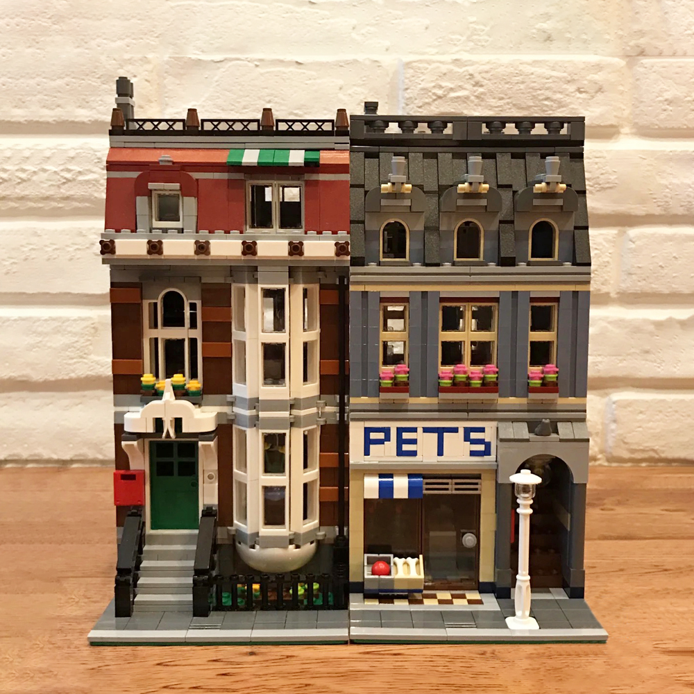 (Ship from USA) Classic Creator Expert Street View Serial Pet Shop 10218 15009 2032Pcs Building Blocks Bricks With Minifigures
