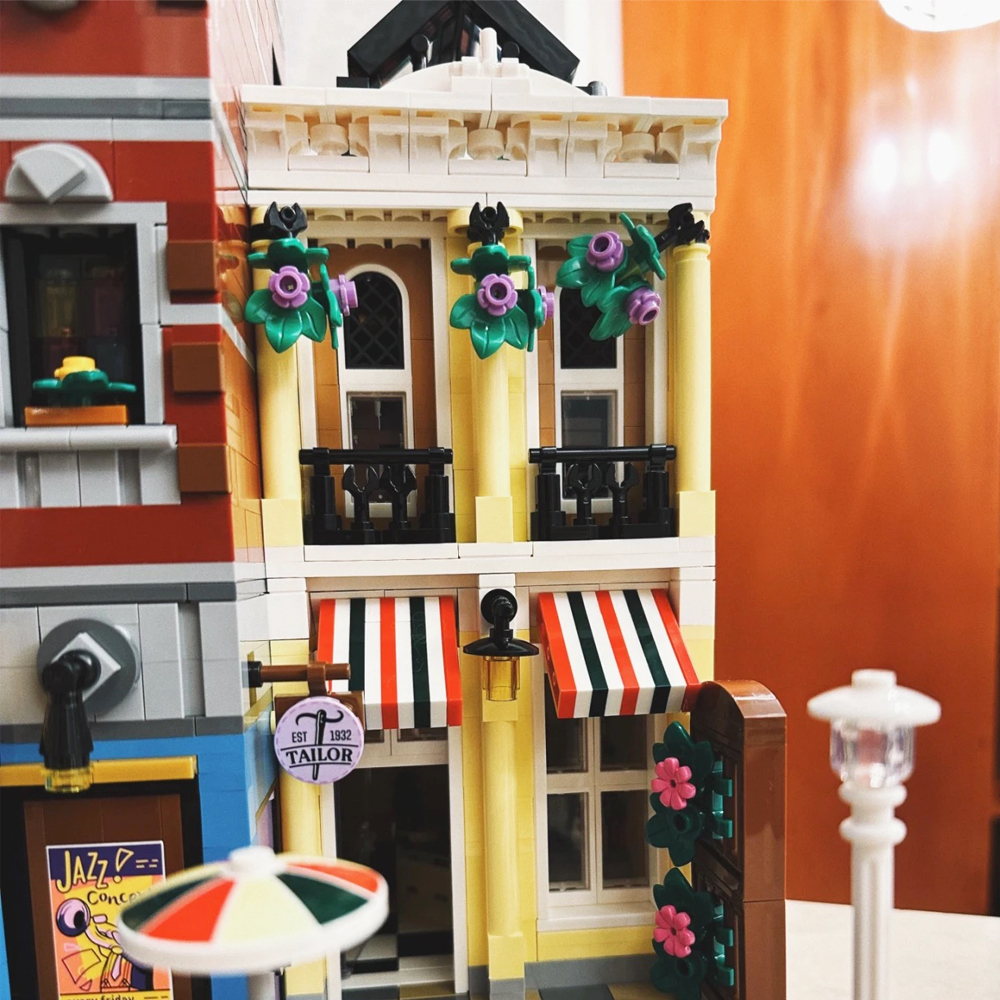 (Ship from USA) Classic Creator Expert City Street View Serial Jazz Club & Pizzeria 10312 56888 2988Pcs Building Blocks Bricks With Minifigures