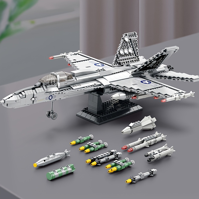 (Ship from EU)  Military Serial F18 Hornet Strike Fighter 33022 1576Pcs Building Blocks Bricks compatible With LEGO Minifigures