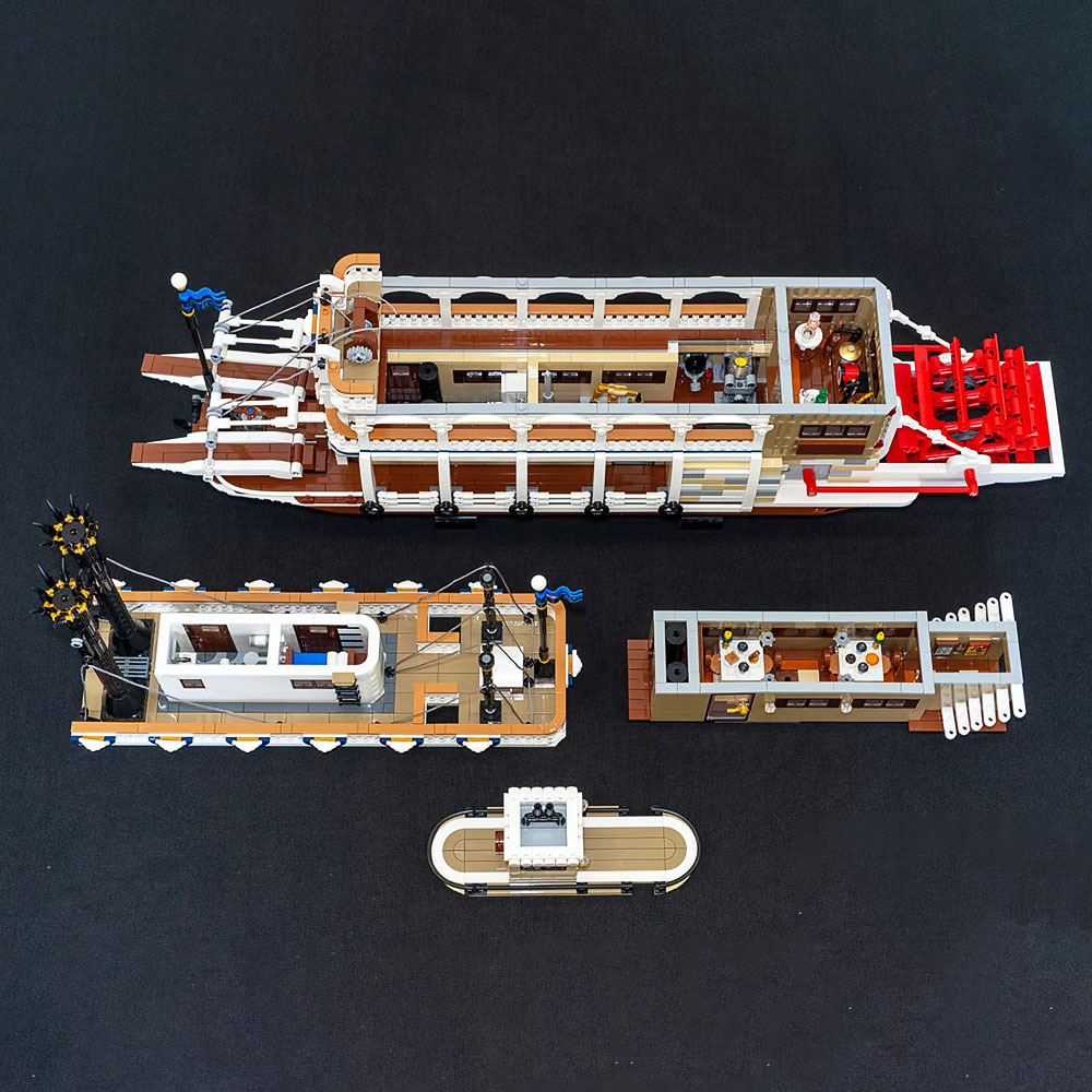 River Steamboat 4090pcs Ideas Model Buildling Blocks Bricks Toys competitable 21356