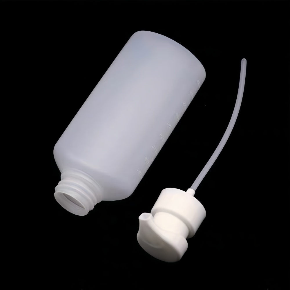 Squeeze bubbler bottle