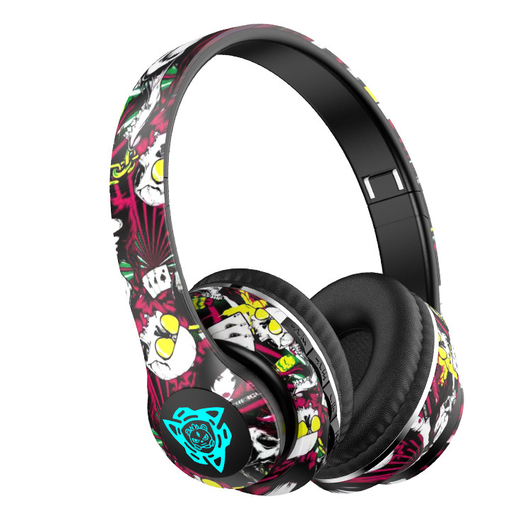 USHS P35 Graffiti Wireless Bluetooth Headphones – LED Lighting, Customizable Colors, and Long Battery Life, Wholesale Supplier