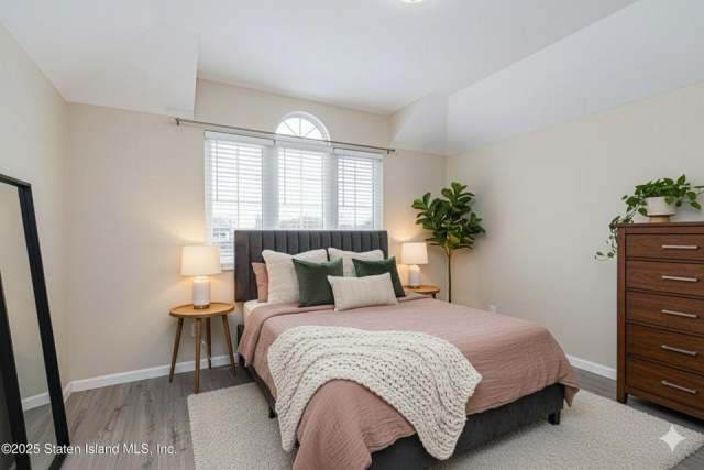 465 Amherst Ave, Staten Island, NY 10306