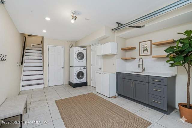 465 Amherst Ave, Staten Island, NY 10306