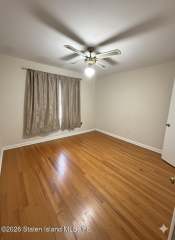 664 S Gannon Ave, Staten Island, NY 10314